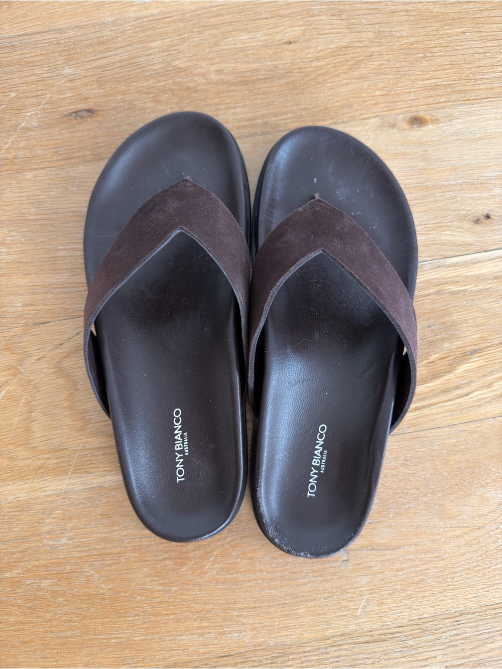 Tony Bianco Thong Sandals - Picture 6 of 7